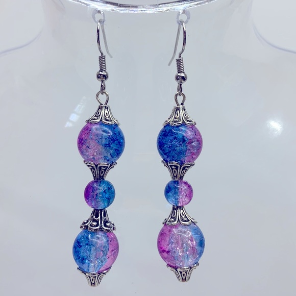 Jewelry - 🖤Pick Any 3 for $12🖤 Elegant Glass Beaded Dangle Earrings